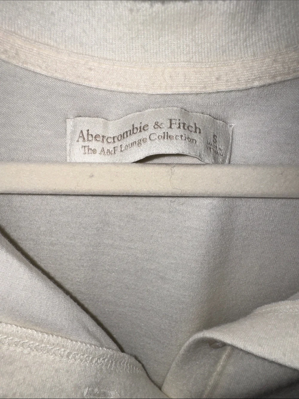 Abercrombie & Fitch - Cloud Soft Lounge Collection Henley - Picture 7 of 9
